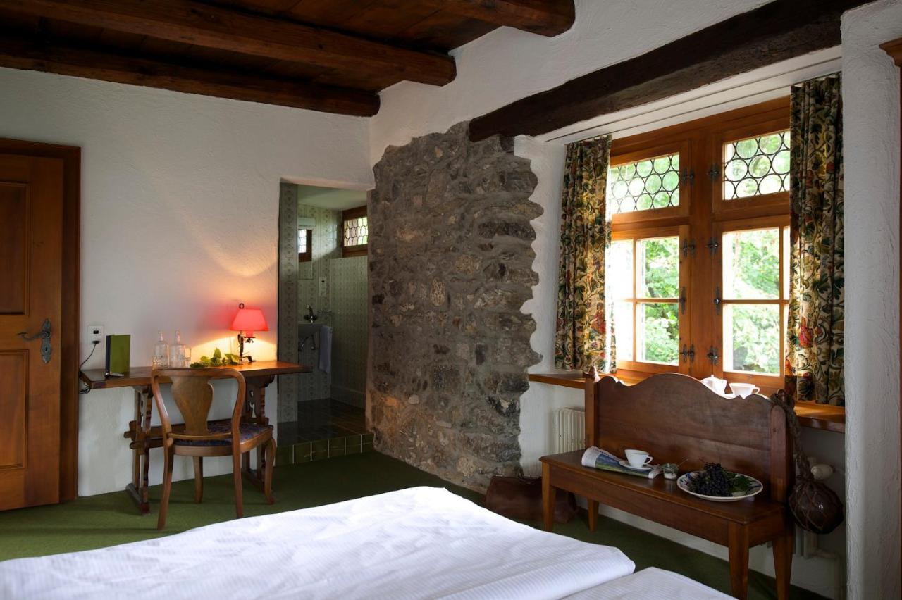 Flyhof Hotel Weesen Bagian luar foto