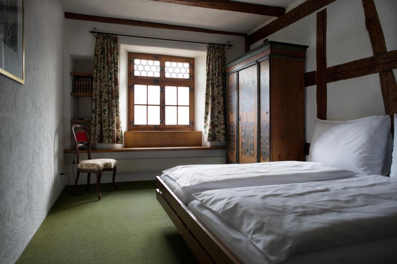 Flyhof Hotel Weesen Ruang foto